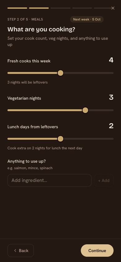 The bolo auto-plan wizard, with sliders for cook count, veg nights and leftover lunches